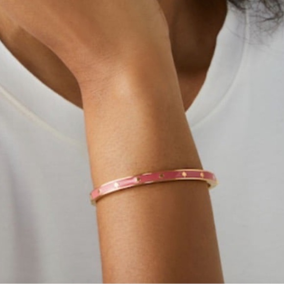 New Kate Spade spot the spade enamel hinged bangle - Picture 12 of 13